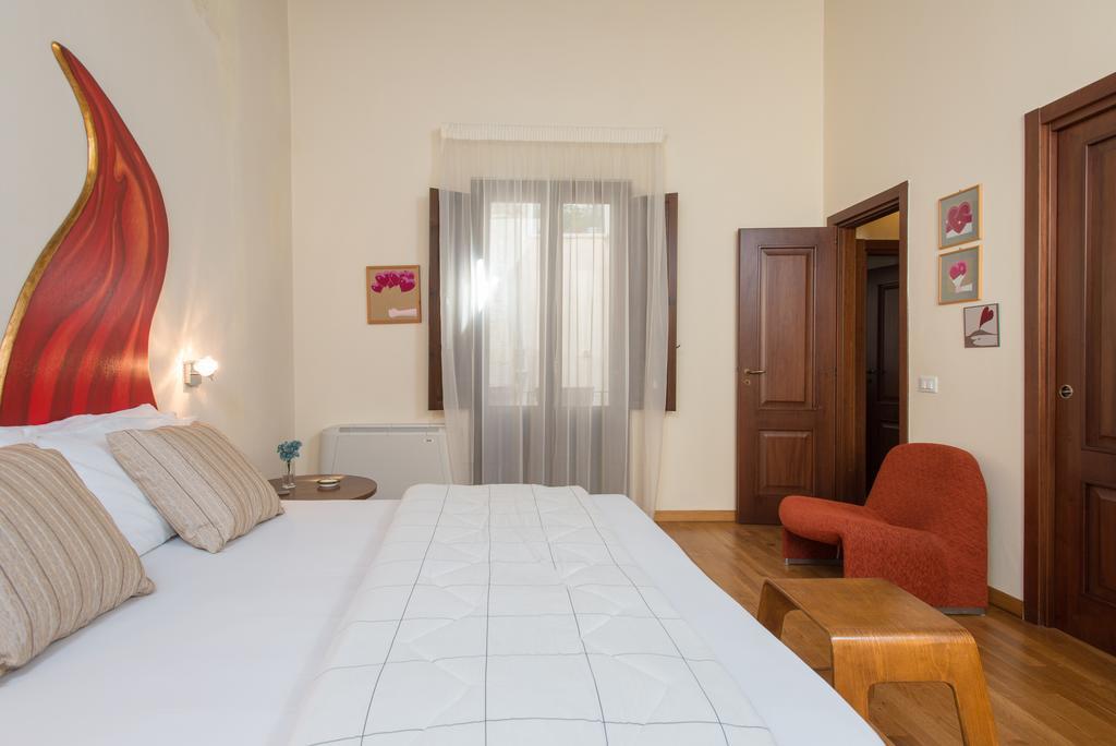Suite Palace Castromediano Lecce Exterior photo