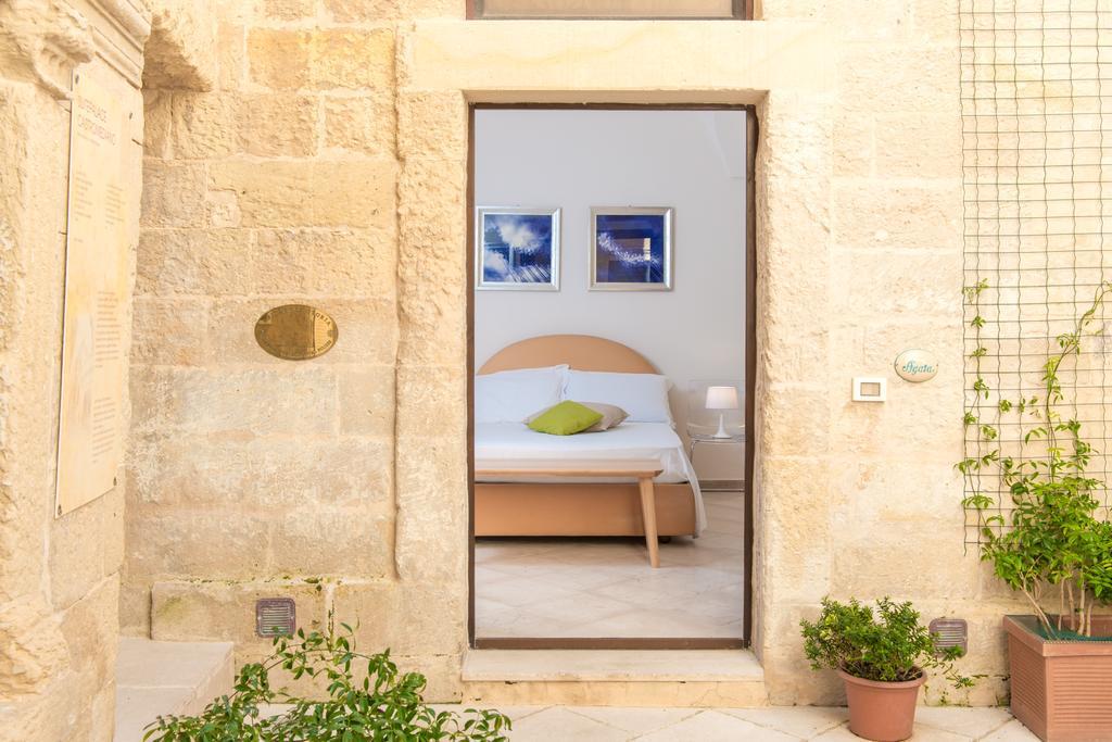 Suite Palace Castromediano Lecce Exterior photo