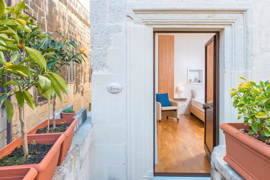 Suite Palace Castromediano Lecce Exterior photo